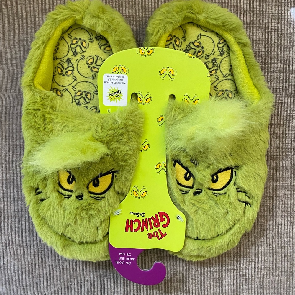 The Grinch Christmas Furry Bedroom Slippers Women’s